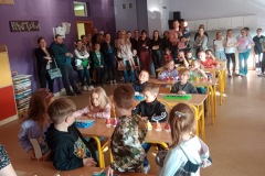 81a7ba15-9eab-4a27-af4a-a54a9de7dbe8