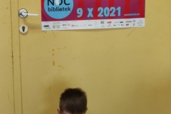 1633933417151