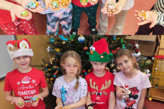 0AF42E98-2EE7-4C46-9F9A-6336FACDDE7C