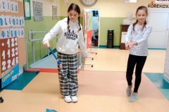 525e6135-8de1-4d56-b17e-e485cce6bd87